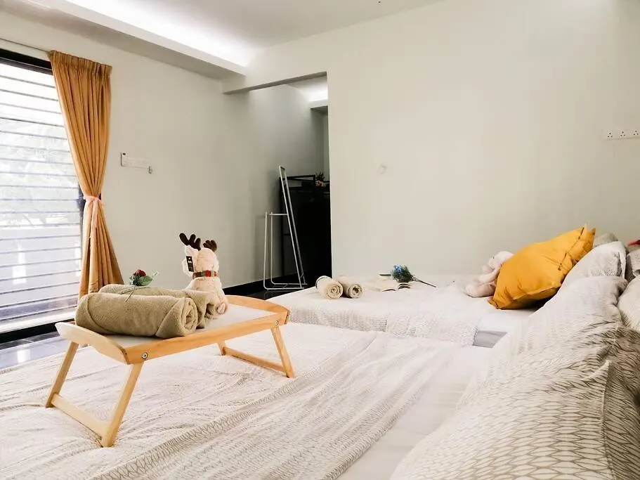 The 29 Bungalow Setapak Kl By Manhattan Group Куала-Лумпур 0*,